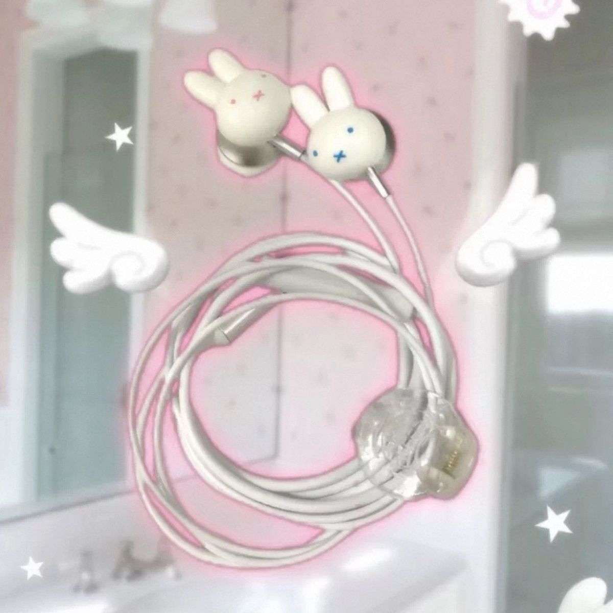 Vintage Cute Miffy Rabbit Wire - Usb C Earphone review and price